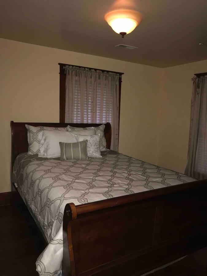 The Gambrel House - thumb 6