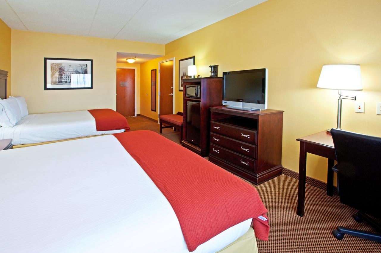 Holiday Inn Express Hotel & Suites Louisville South-Hillview - thumb 1