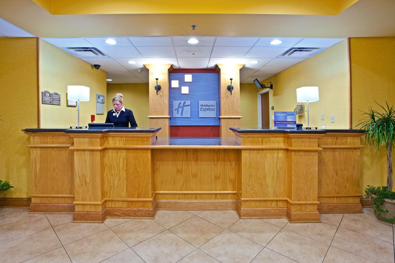 Holiday Inn Express Hotel & Suites Louisville South-Hillview - thumb 6