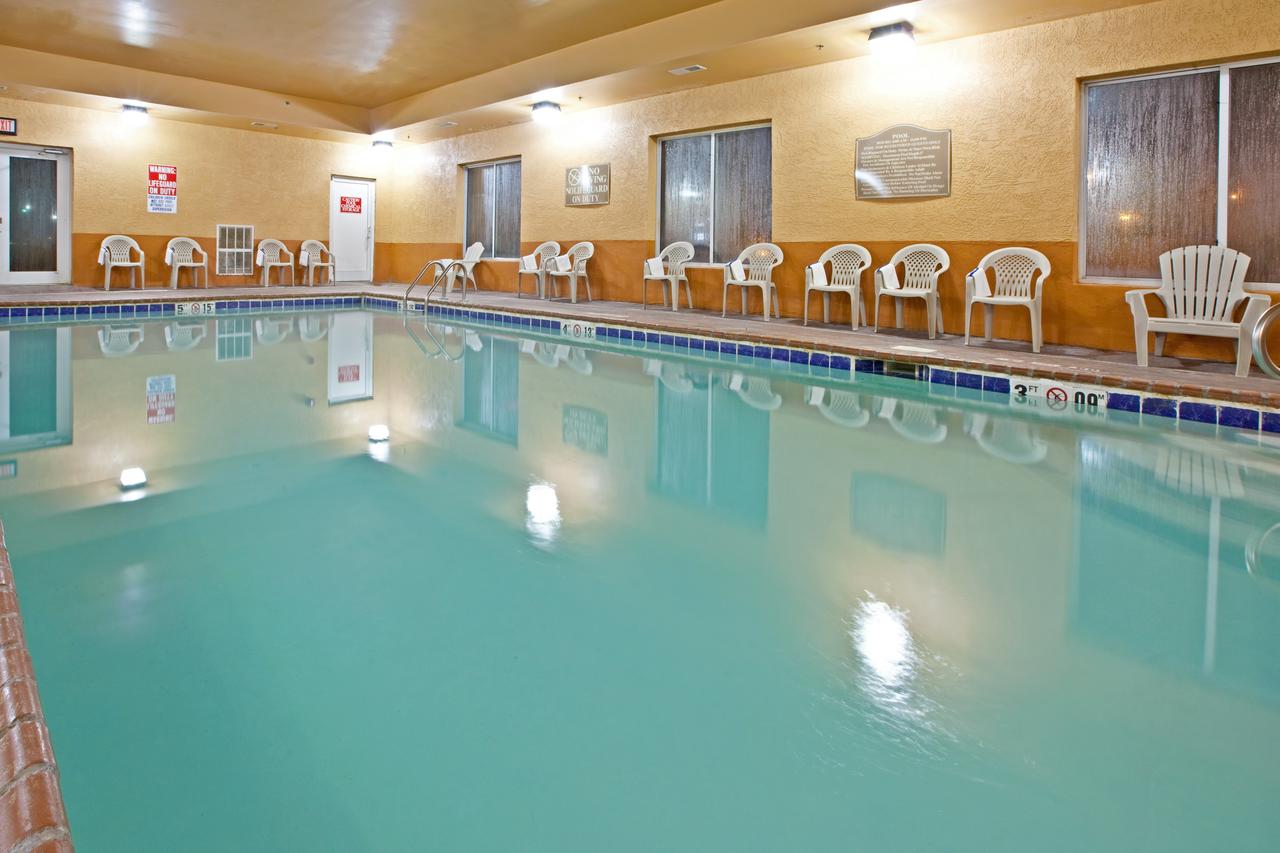 Holiday Inn Express Hotel & Suites Louisville South-Hillview - thumb 4