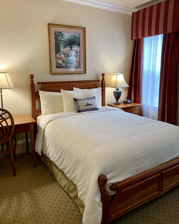 Historic Boone Tavern - thumb 11