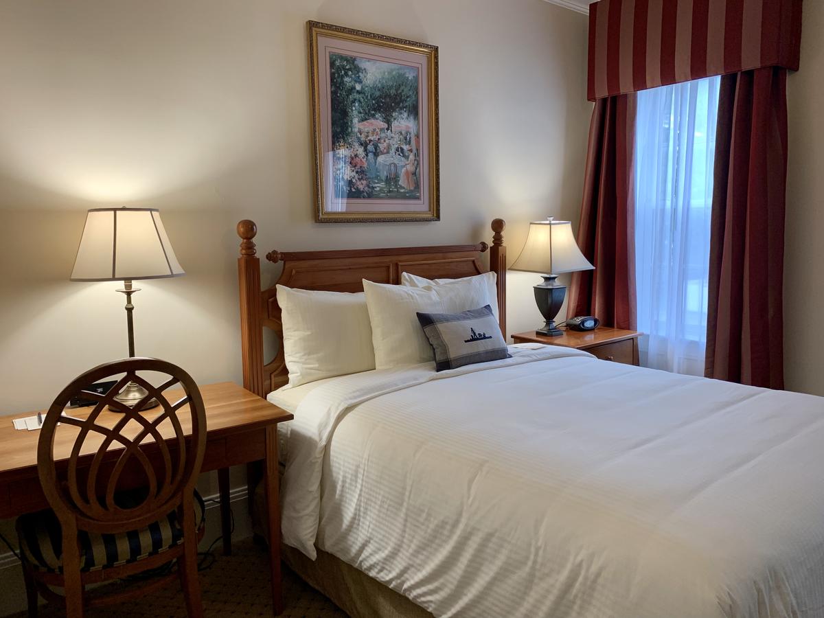 Historic Boone Tavern - thumb 7