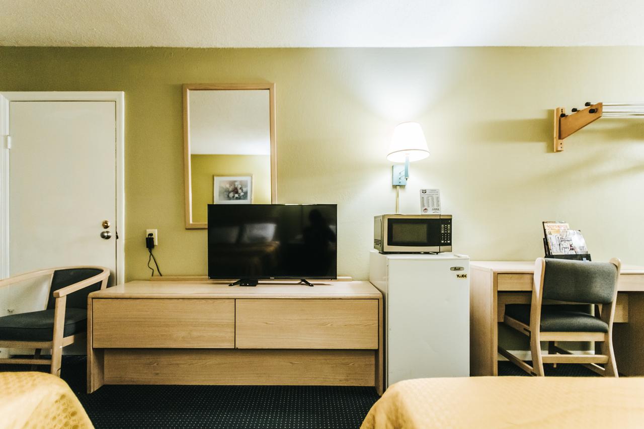 Knights Inn Berea - thumb 17