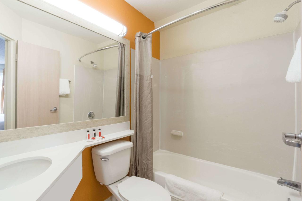 Days Inn By Wyndham Florence Cincinnati Area - thumb 6