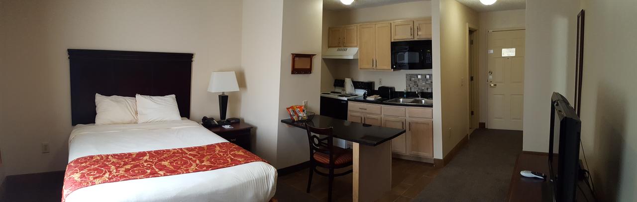 Ashley Quarters Hotel - thumb 9