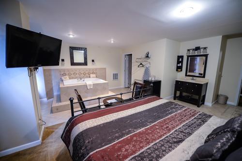 The Mountaineer Hotel - thumb 2