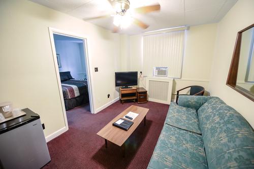 The Mountaineer Hotel - thumb 4