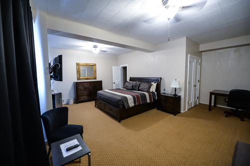 The Mountaineer Hotel - thumb 3