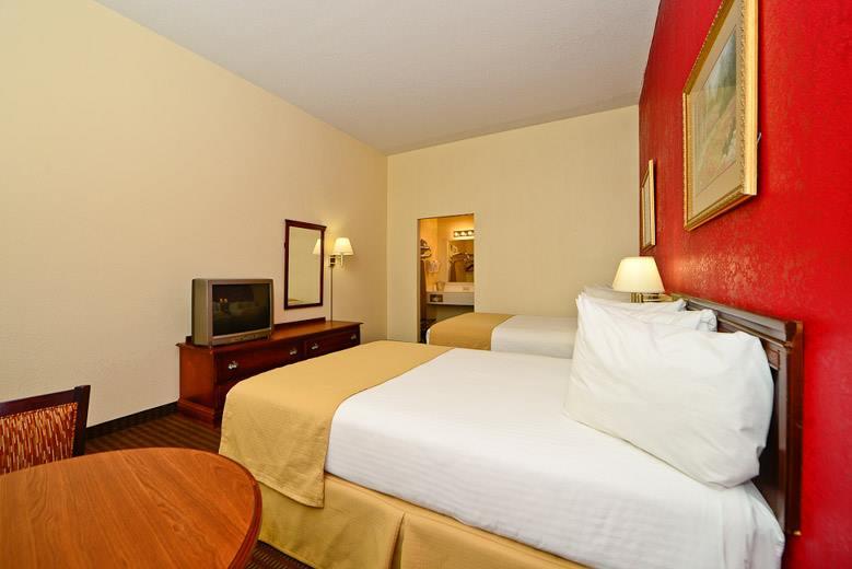 Manchester Heritage Inn & Suites - thumb 14