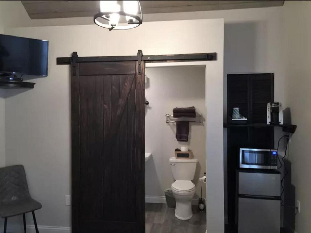 Skipper- Galloping Goose Cottages - thumb 3