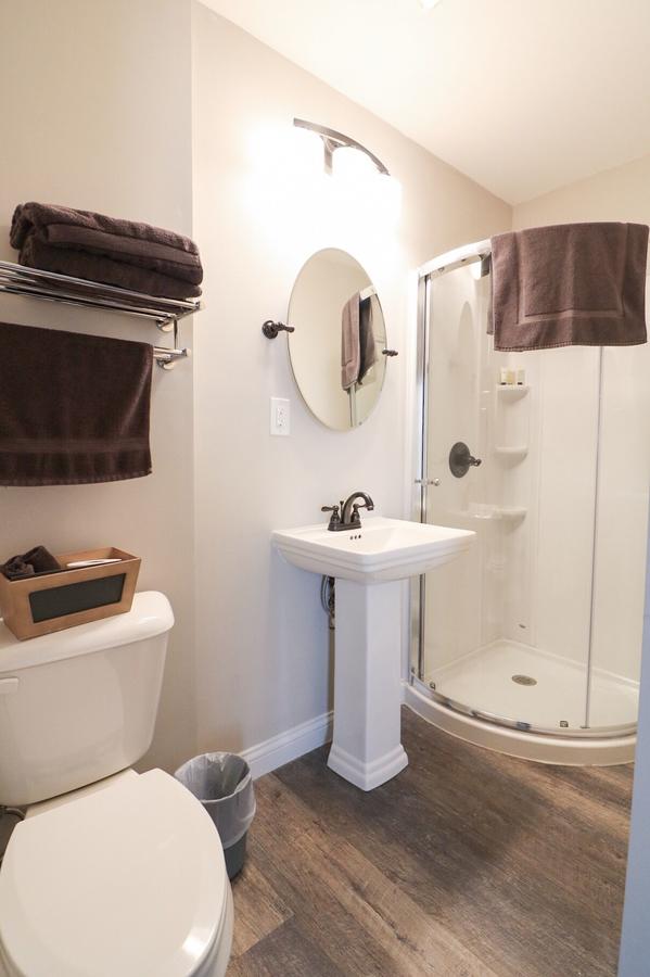 Skipper- Galloping Goose Cottages - thumb 4