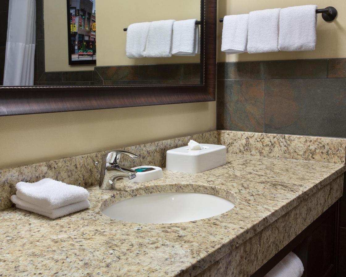 Drury Inn & Suites Louisville North - thumb 24