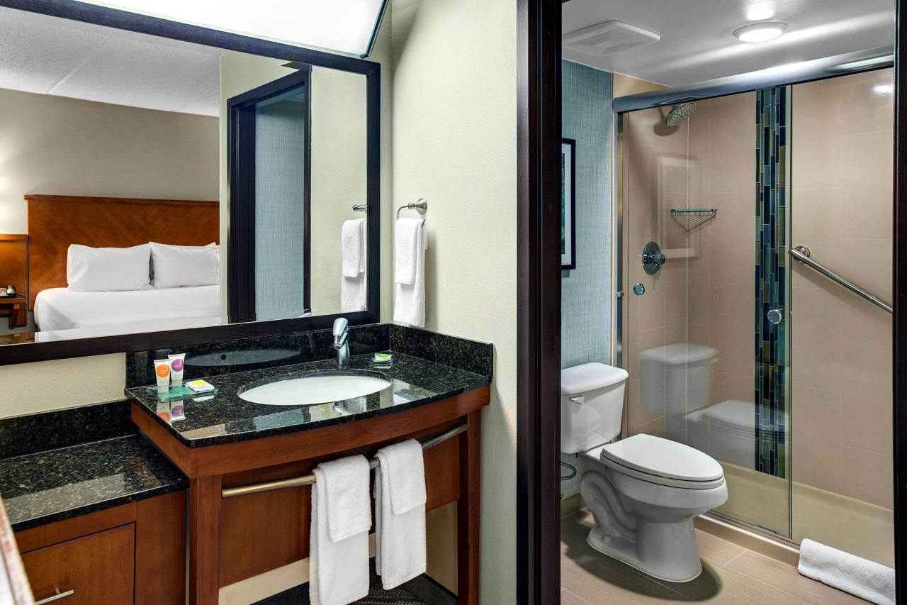 Hyatt Place Louisville-East - thumb 8