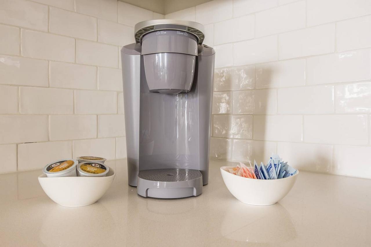 Clean + Calm 1BR Apt By Louisville Slugger Field - thumb 16