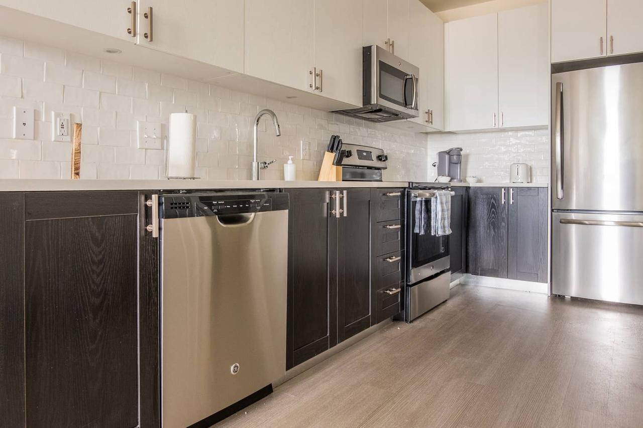 Clean + Calm 1BR Apt By Louisville Slugger Field - thumb 20