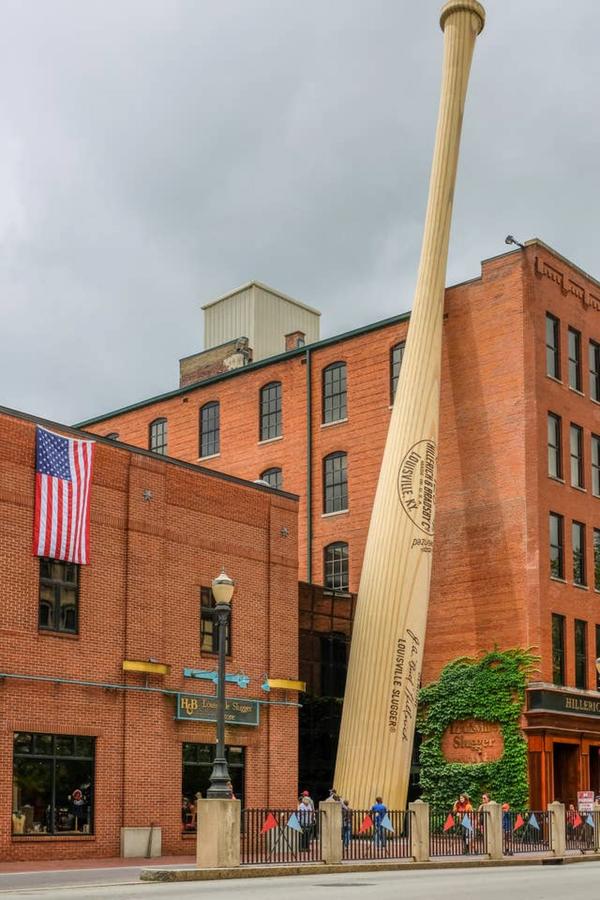 Clean + Calm 1BR Apt By Louisville Slugger Field - thumb 11