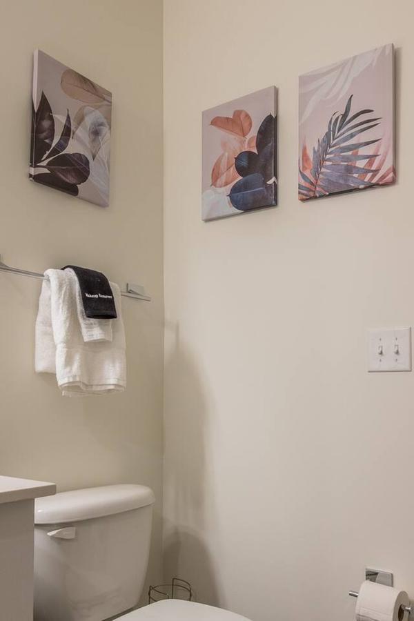 Clean + Calm 1BR Apt By Louisville Slugger Field - thumb 15