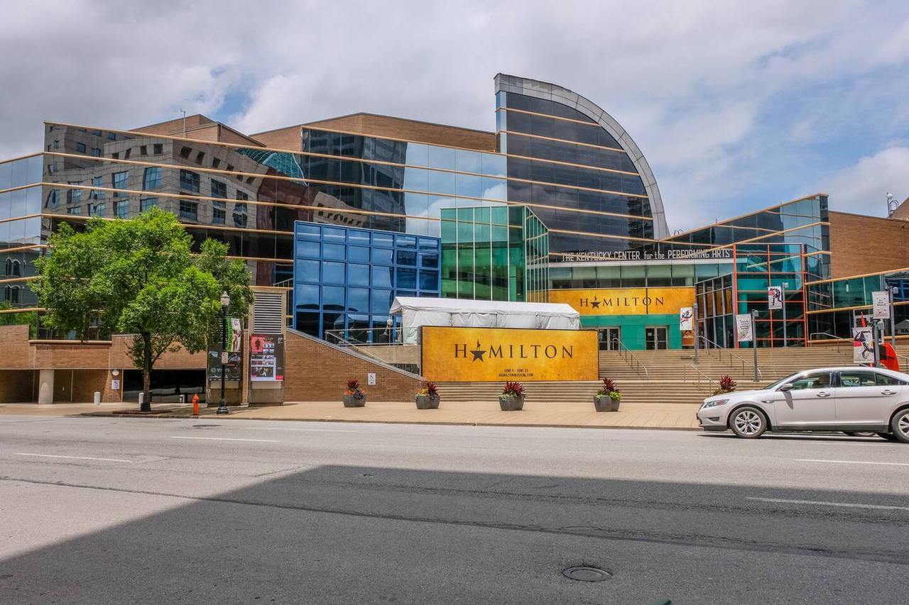 Clean + Calm 1BR Apt By Louisville Slugger Field - thumb 26