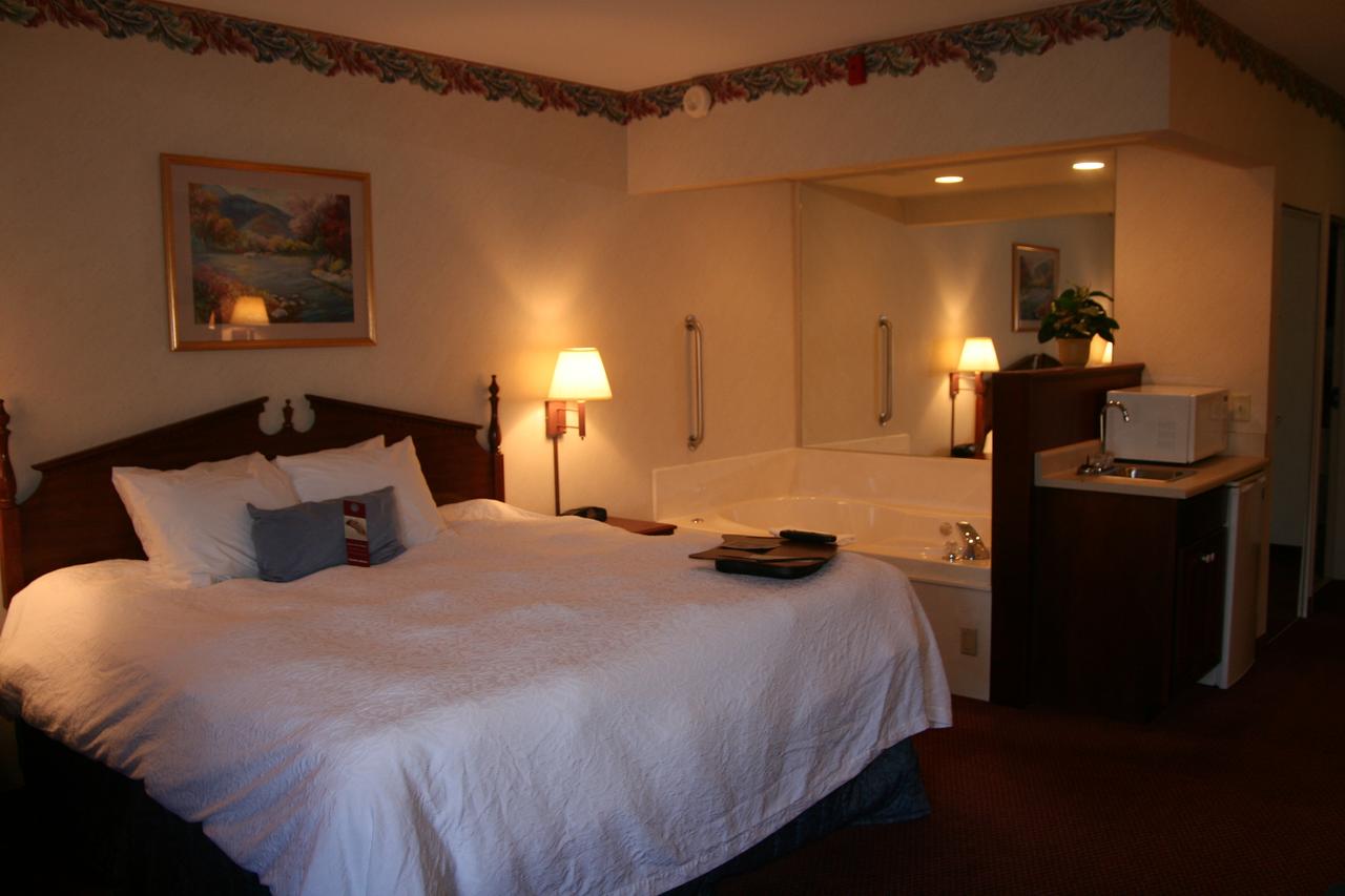 Hampton Inn Corbin - thumb 15