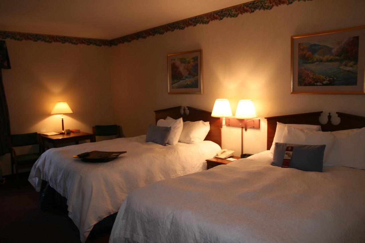 Hampton Inn Corbin - thumb 16