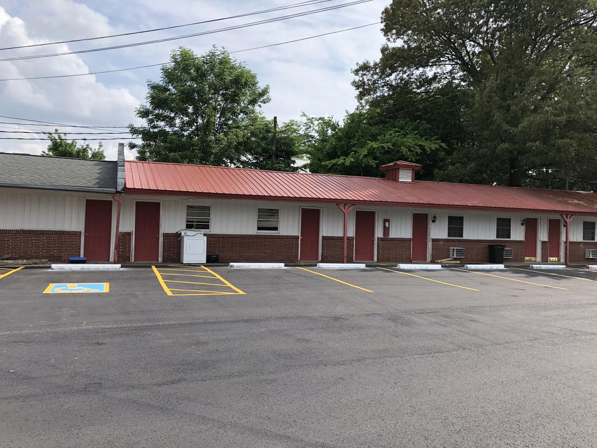 Travelers Inn Motel - thumb 10