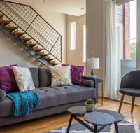 Peaceful 2BR Loft in Central NuLu w/ Parking - Tourism Bookings