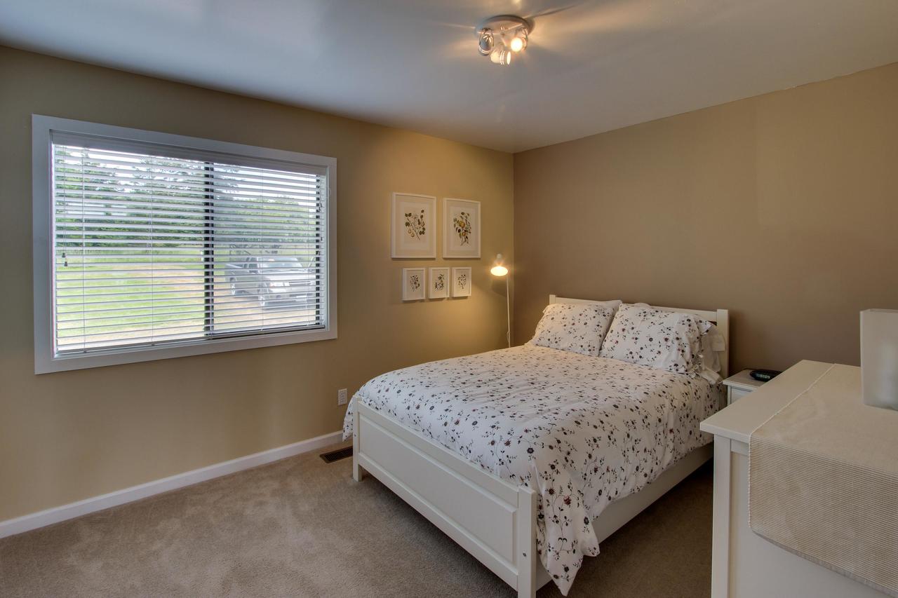 Fisherman Bay Beach House - thumb 9