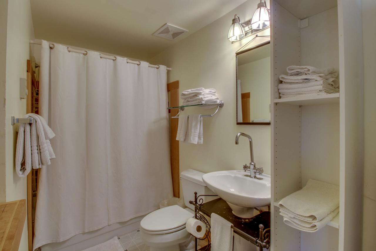 Milagra Guest House - thumb 24