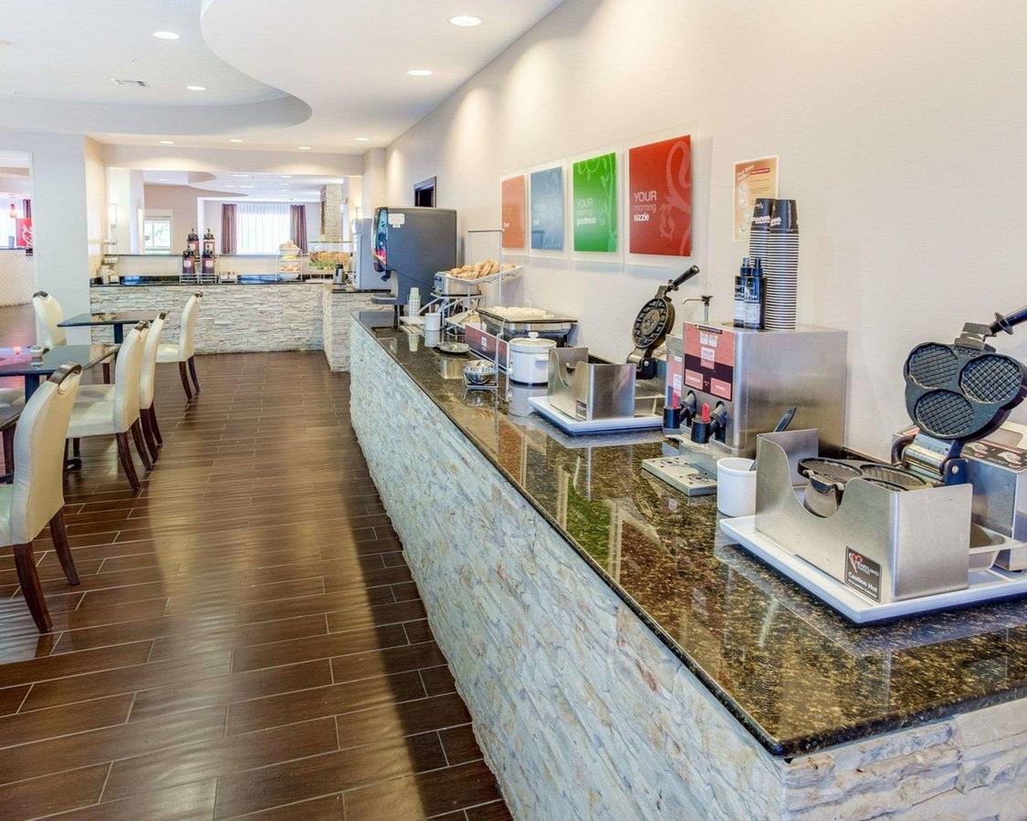 Comfort Suites Mandeville - thumb 27