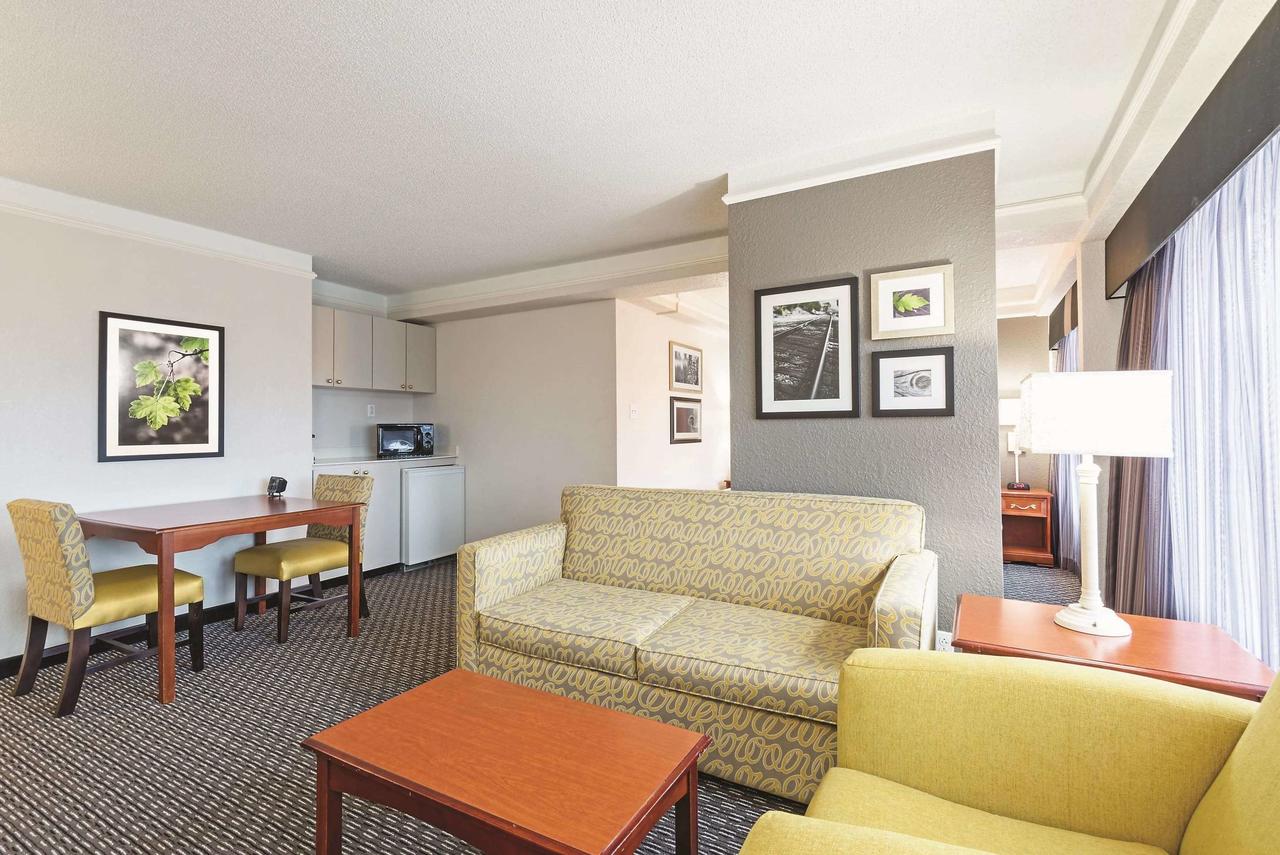 La Quinta By Wyndham New Orleans Airport - thumb 14