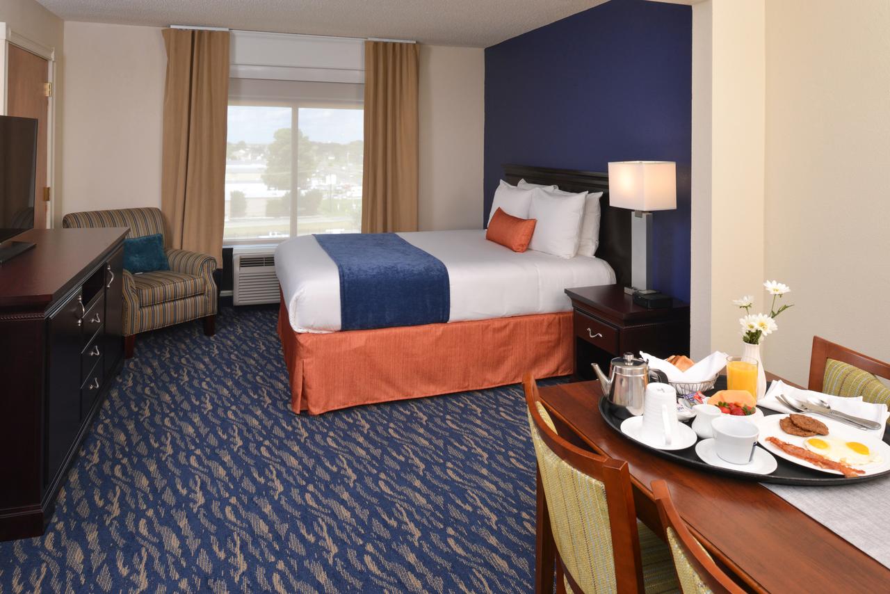 Radisson Hotel New Orleans Airport - thumb 17