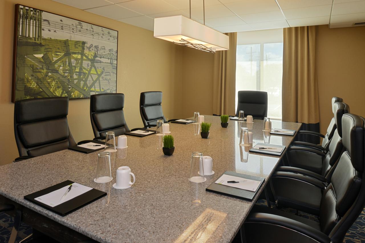 Radisson Hotel New Orleans Airport - thumb 9