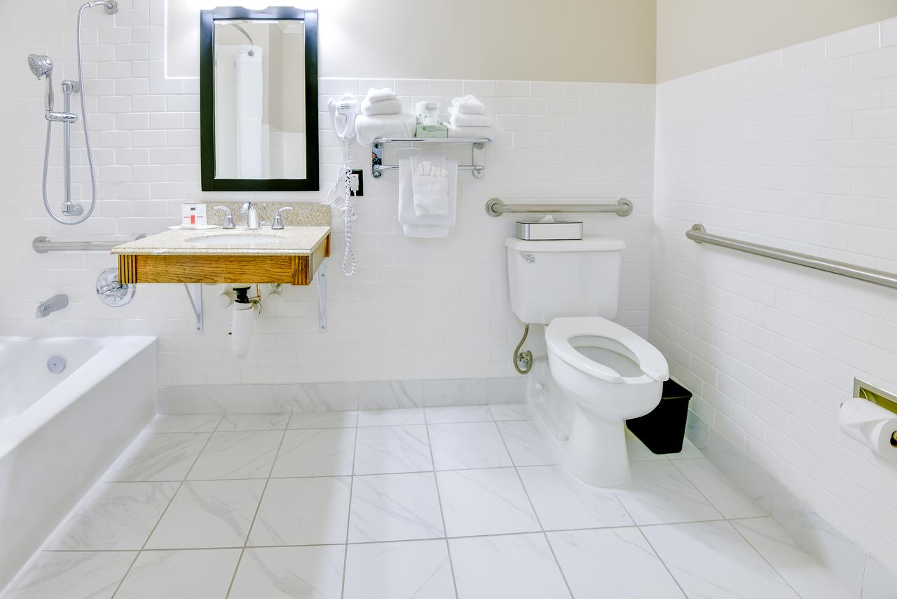 Ramada By Wyndham Metairie New Orleans Airport - thumb 13