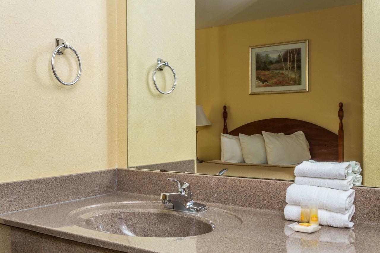 Days Inn By Wyndham Houma LA - thumb 11