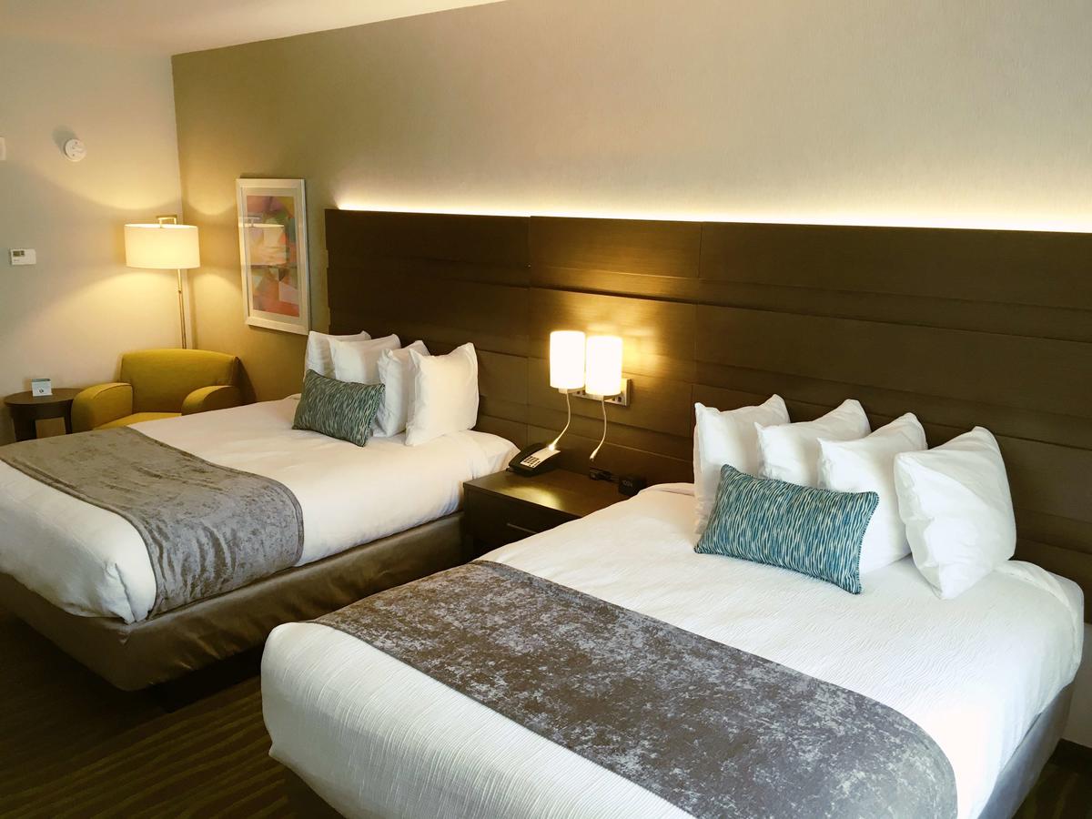 Best Western Plus Prien Lake Inn & Suites - thumb 29