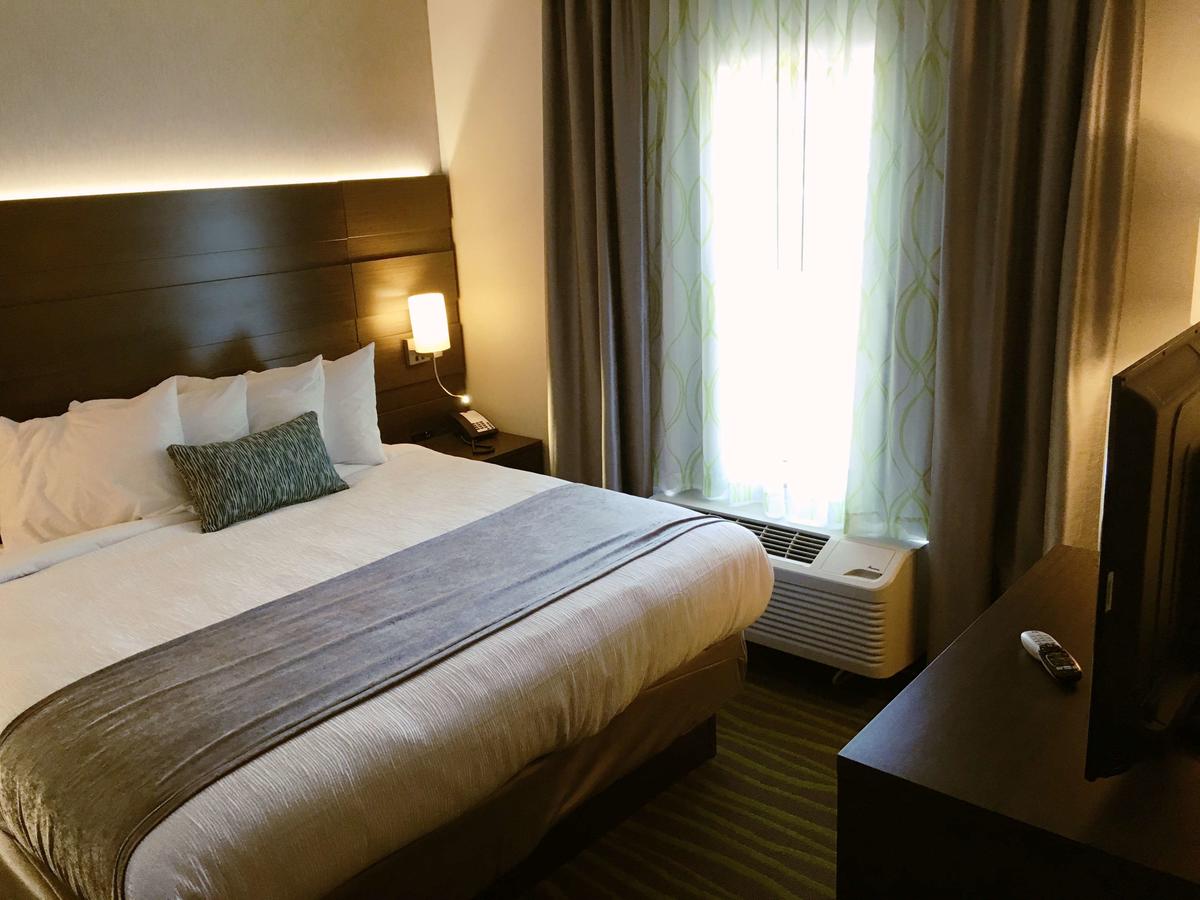 Best Western Plus Prien Lake Inn & Suites - thumb 33