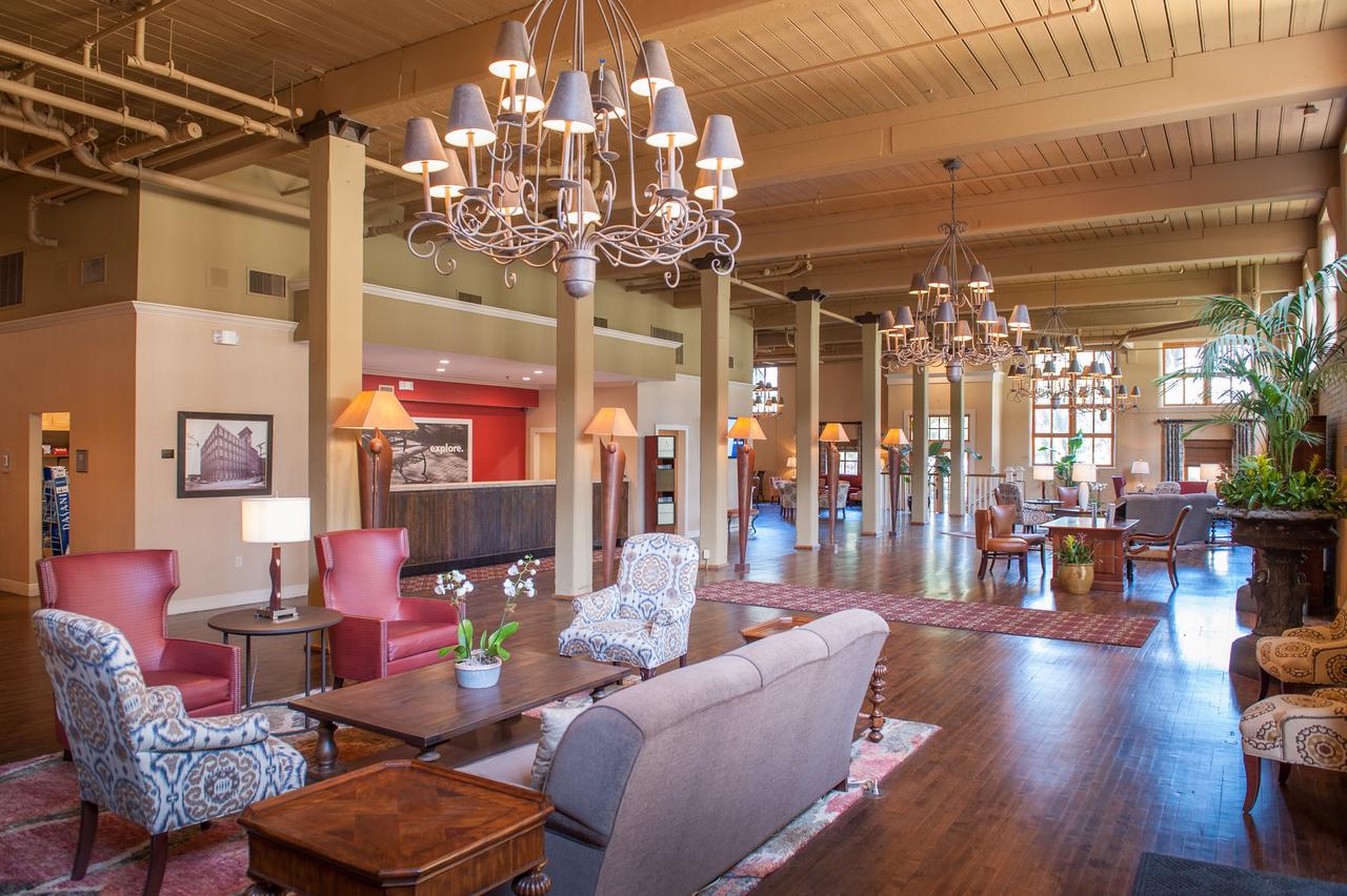 Hampton Inn And Suites New Orleans Convention Center - thumb 18