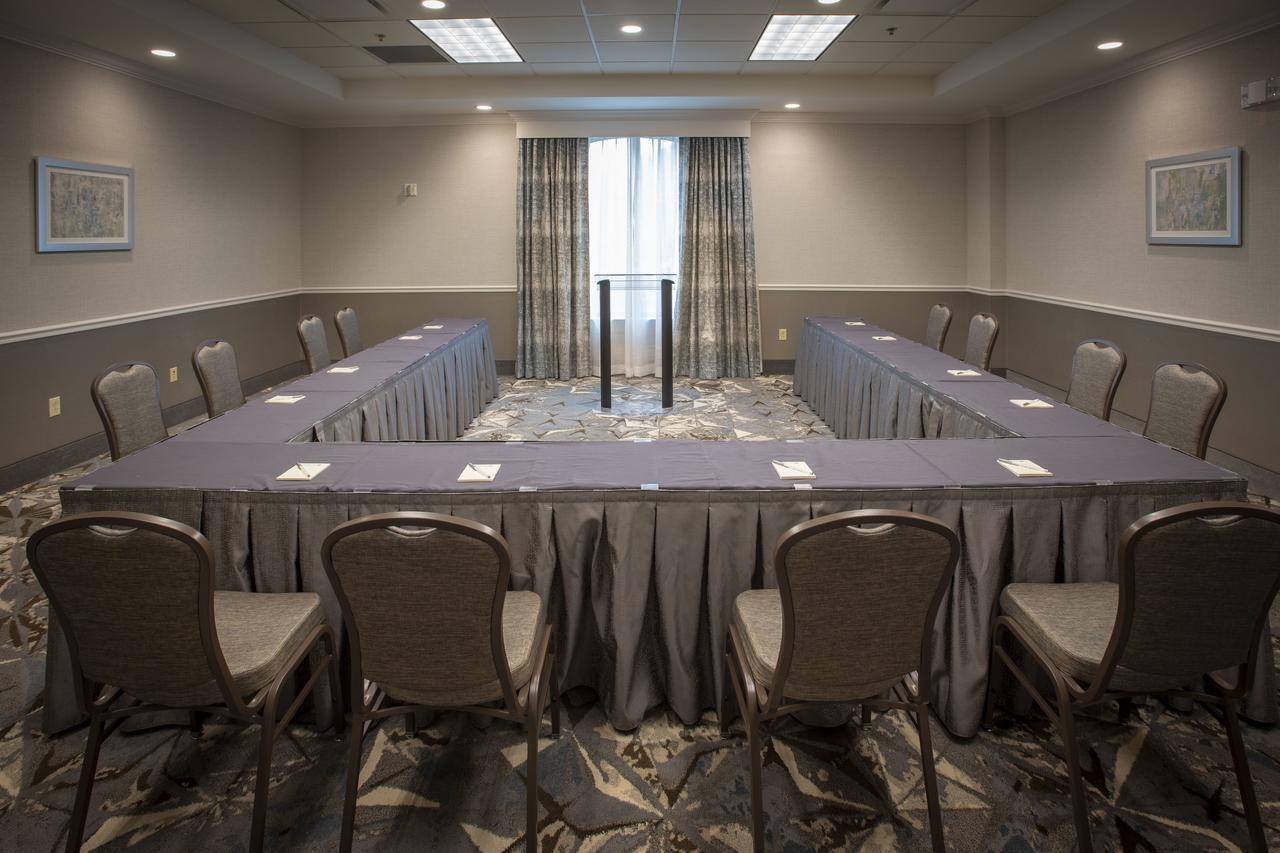 Hampton Inn And Suites New Orleans Convention Center - thumb 38