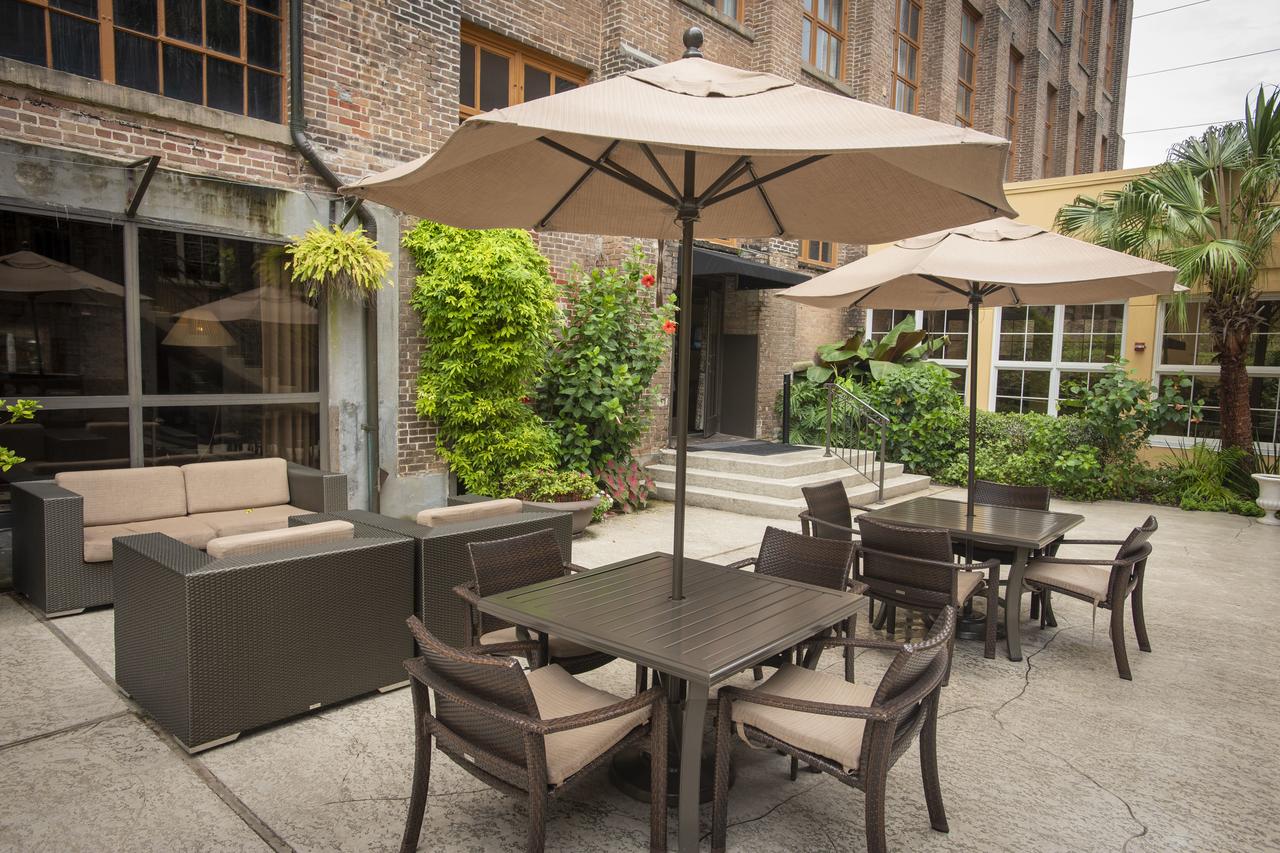 Hampton Inn And Suites New Orleans Convention Center - thumb 25