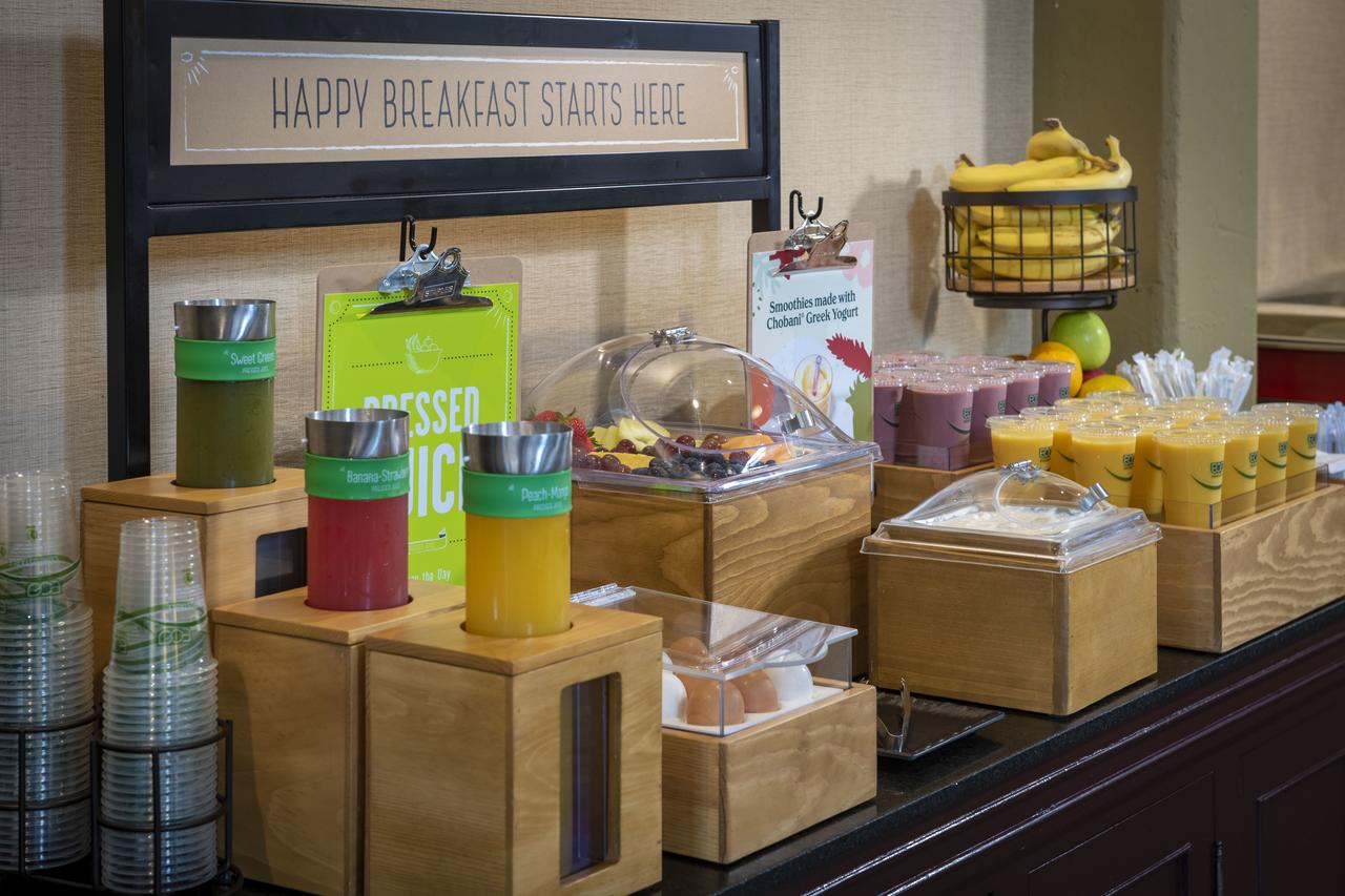 Hampton Inn And Suites New Orleans Convention Center - thumb 3