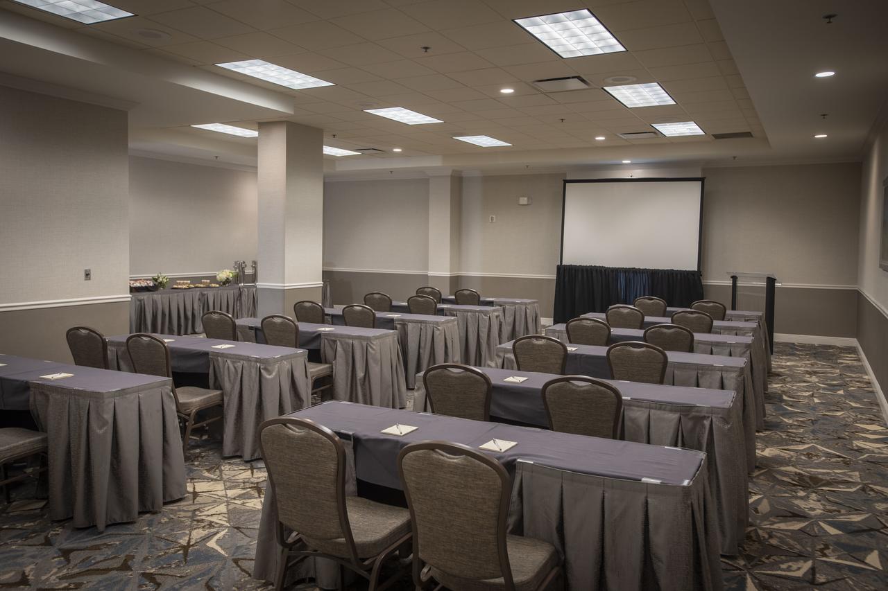 Hampton Inn And Suites New Orleans Convention Center - thumb 37