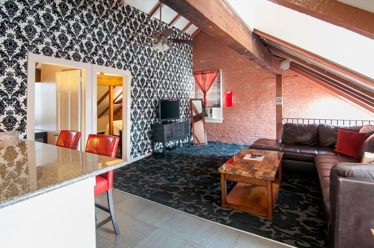 The Saint Philip Hotel - thumb 10