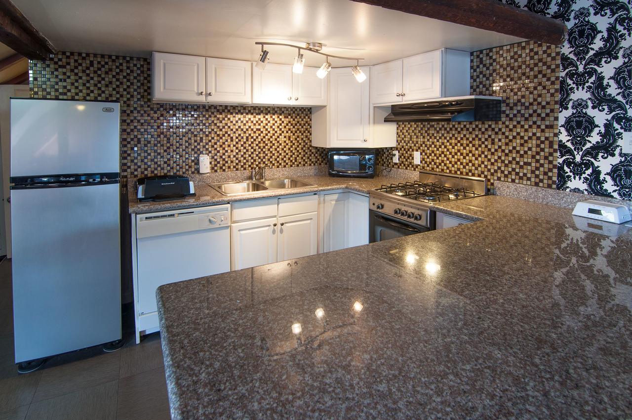 The Saint Philip Hotel - thumb 15