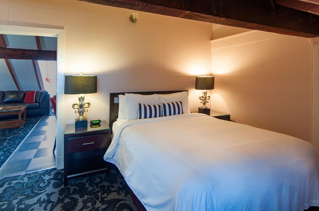 The Saint Philip Hotel - thumb 12