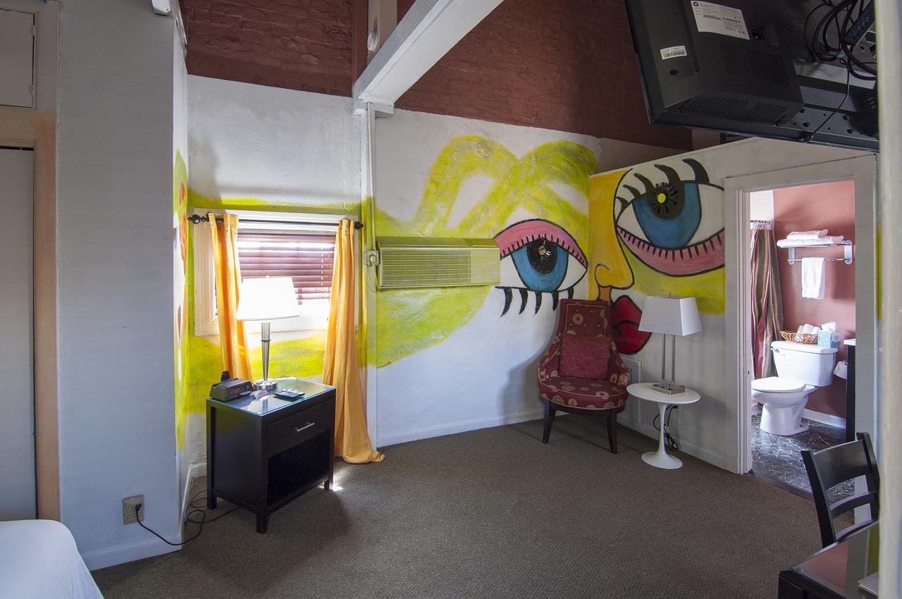 The Saint Philip Hotel - thumb 42