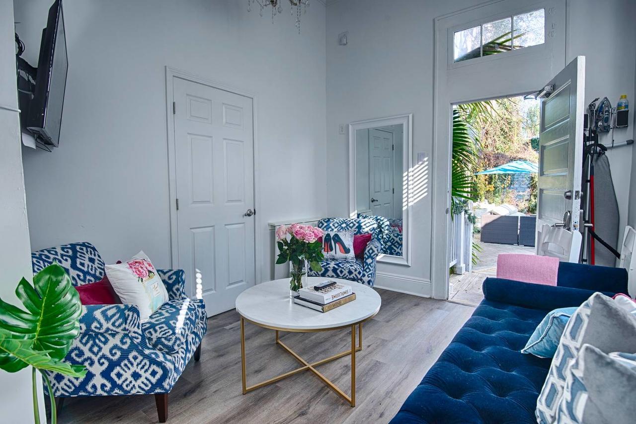 4 BR - Sleeps 8! Best Location Next To Bourbon Street! - thumb 32