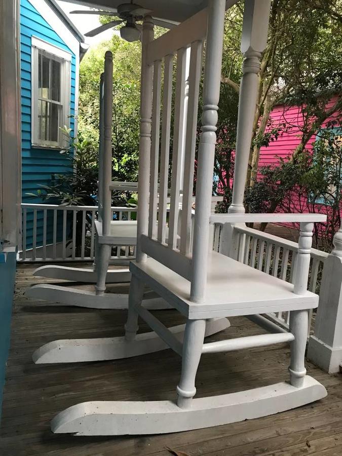 4 BR - Sleeps 8! Best Location Next To Bourbon Street! - thumb 2