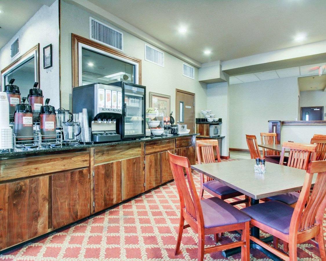 Comfort Suites Vidalia - thumb 31