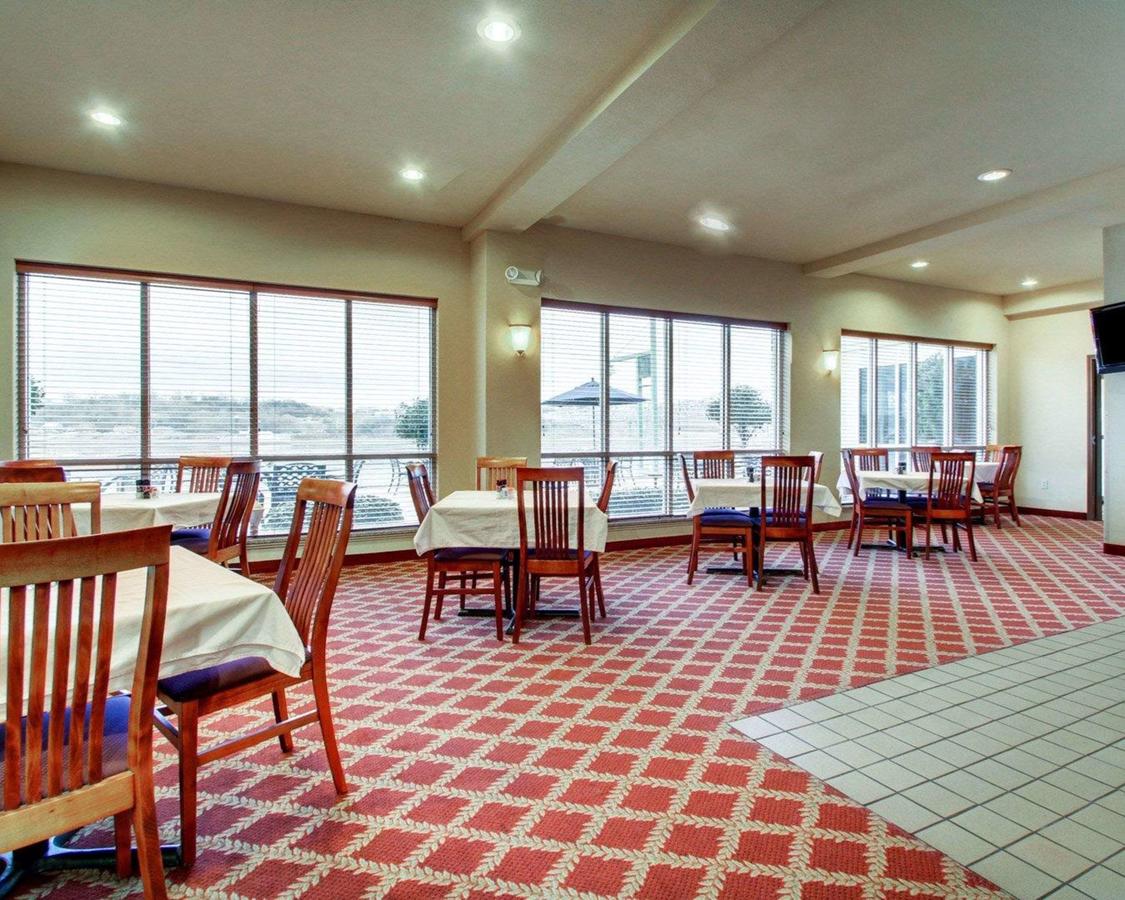 Comfort Suites Vidalia - thumb 26