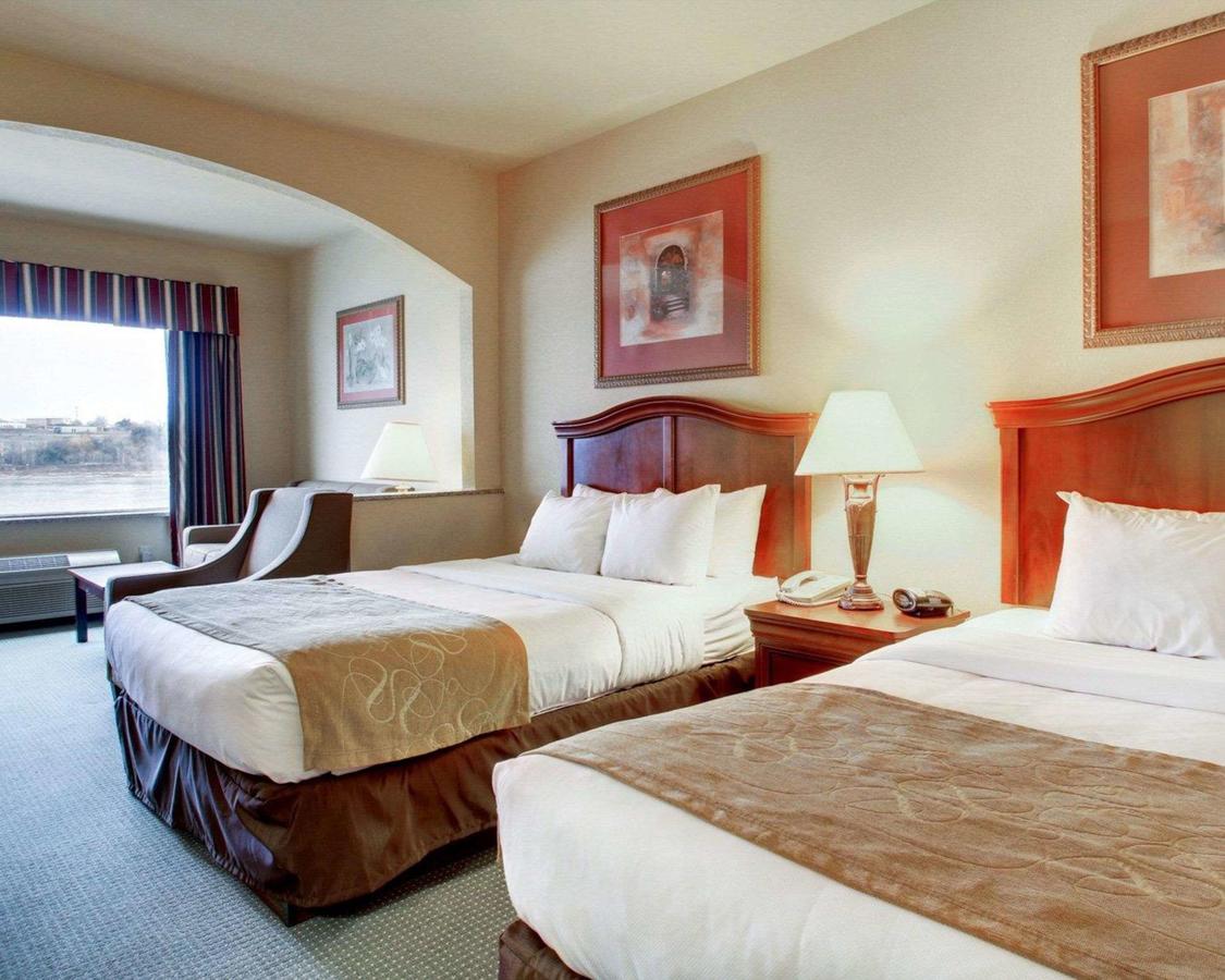 Comfort Suites Vidalia - thumb 22